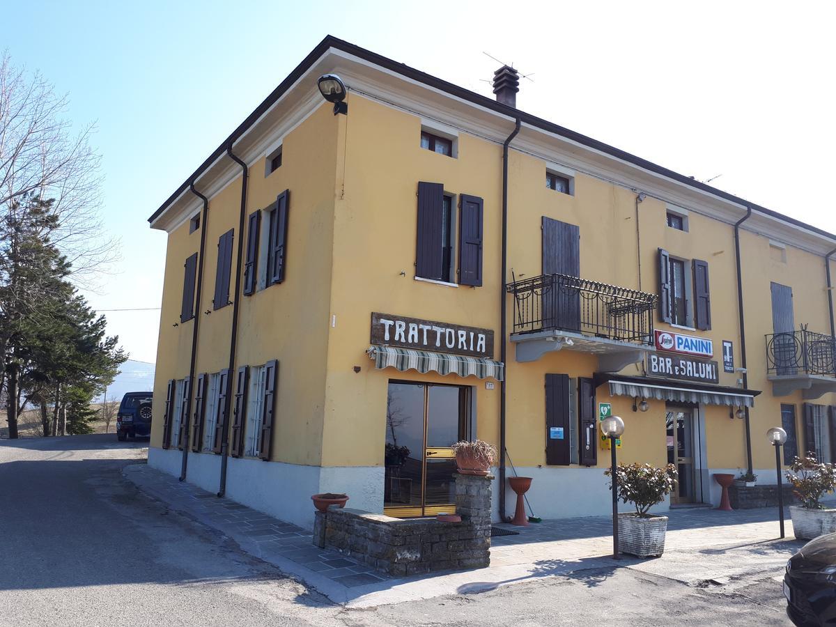 Trattoria Cattani Otel Medesano Dış mekan fotoğraf